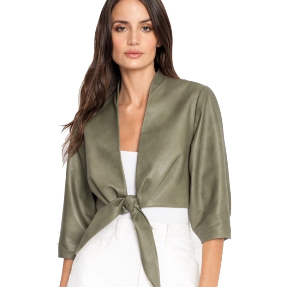 NWT Lamarque Green Cropped Leather Jacket/Blazer
